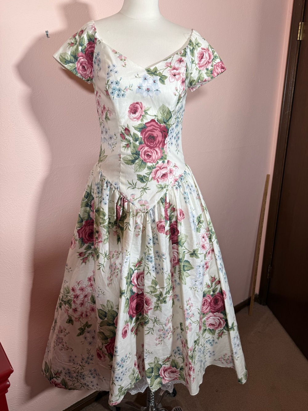 Vintage Loralie original rose floral full skirt Victorian tea dress medium - Picture 2 of 16